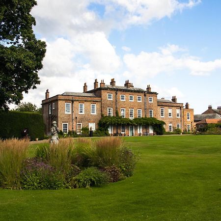 Thirsk Hall South Wing, North Yorkshire Kültér fotó